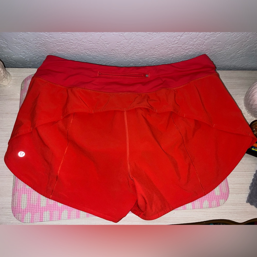 Lululemon Speed ups 4in